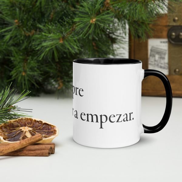 white-ceramic-mug-with-color-inside-black-11-oz-right-6988ca706941a.jpg Amor propio - taza. Taza con color interior.